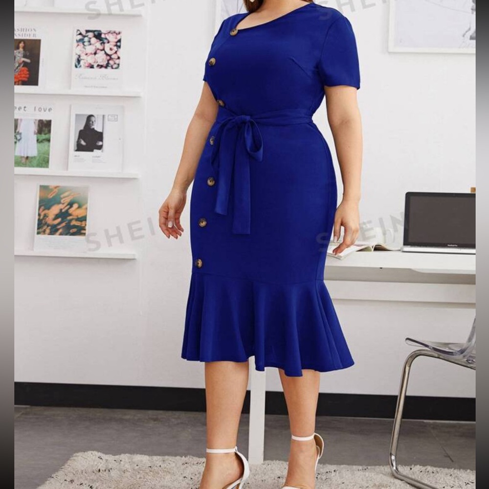 Button front mermaid hem belted dress